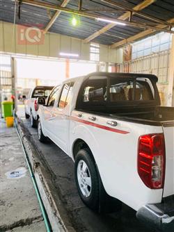 نيسان نافارا